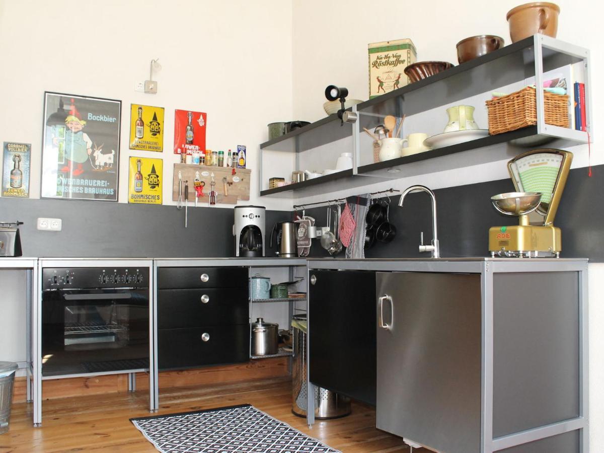 Holiday Apartment In Steffenshagen With Garden Rum bild