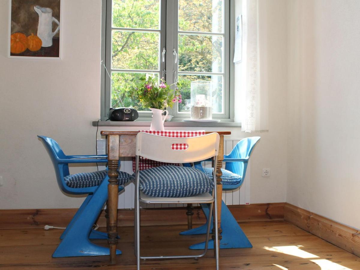 Holiday Apartment In Steffenshagen With Garden Rum bild